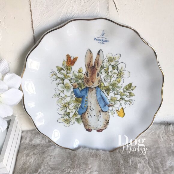 2 Peter Rabbit Classics Textured Edge Dinner Plates - Picture 2 of 6
